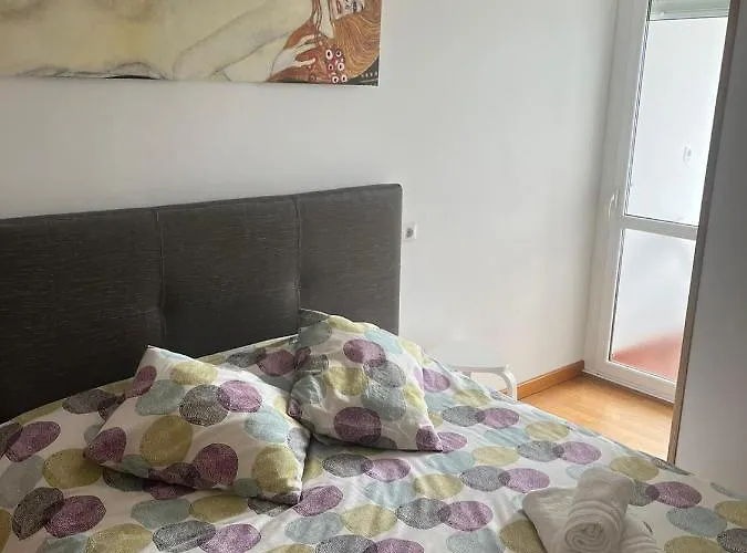 Alfonso Ii Hostel Melide